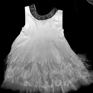 Elegant White Feather Dress Top Size 40